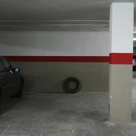Mike's Apartment. Parking Y Piscina 公寓 *