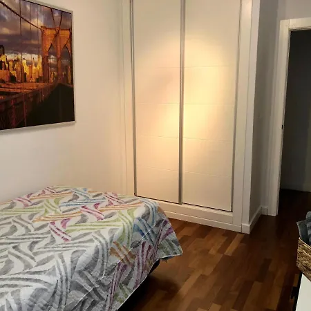 アパート Mike's Apartment. Parking Y Piscina *
