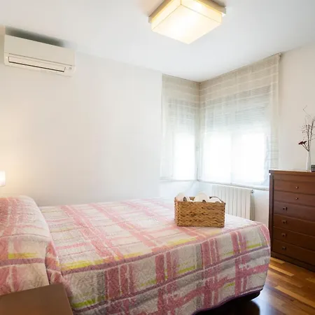 Lejlighed Increible Piso Centrico Con Parking Y Piscina, Ideal Familias!