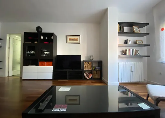 Mike's Apartment. Parking Y Piscina 公寓