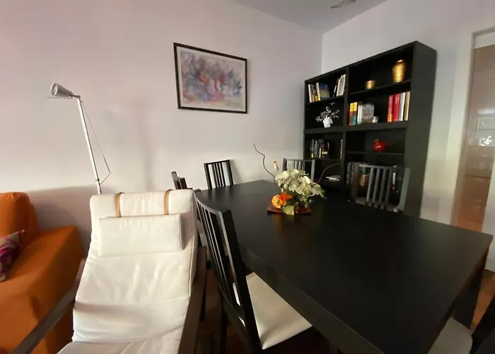 Mike's Apartment. Parking Y Piscina 公寓